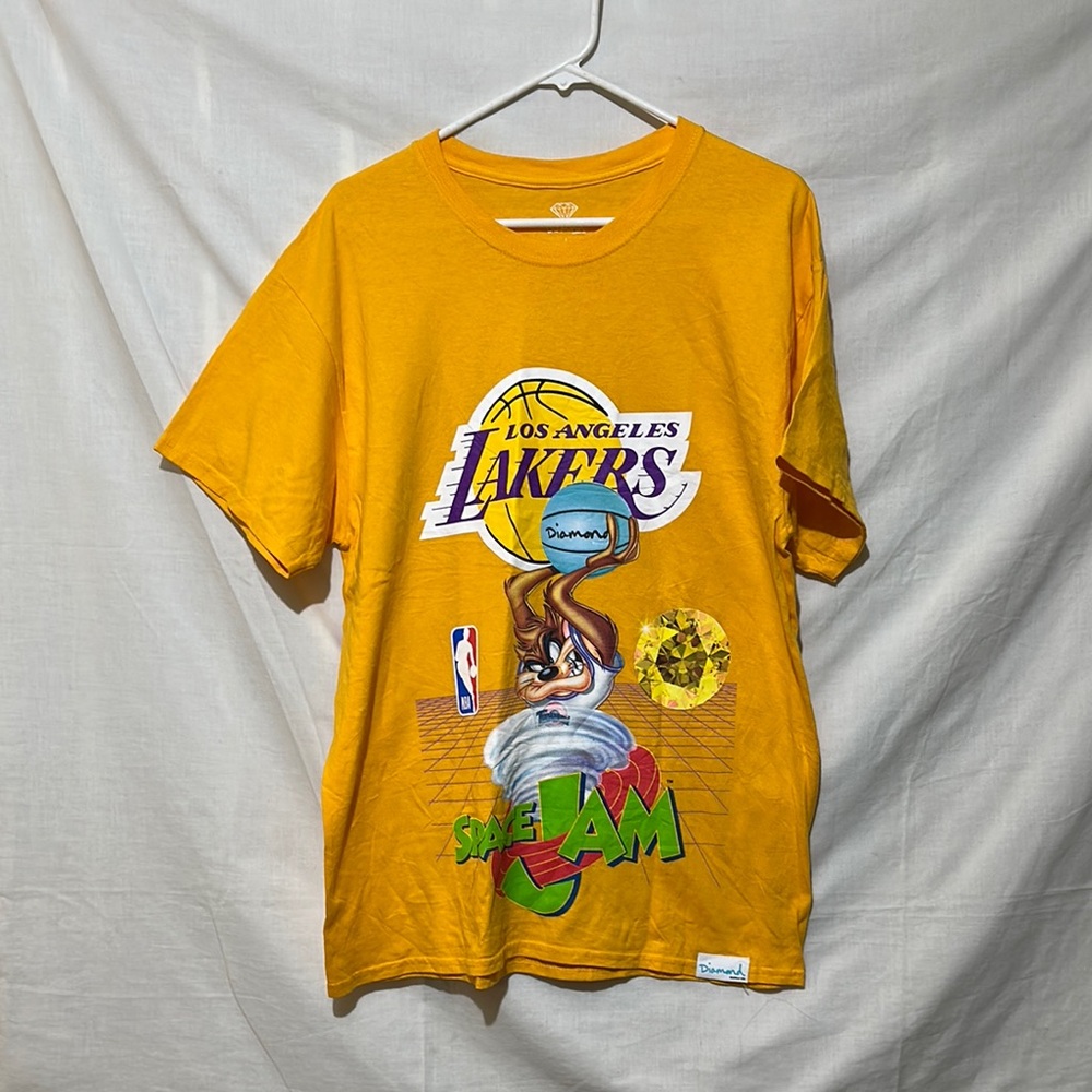 Space Jam Tasmanian Devil “Taz” T-Shirt - Yellow Los Angeles Lakers Large LA EUC